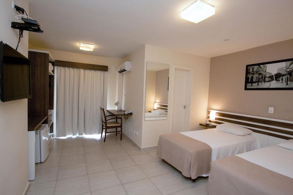 Bristol Portal Do Iguacu Curitiba Aeroporto Hotel ภายนอก รูปภาพ