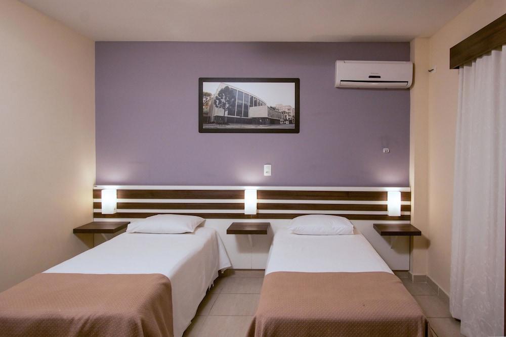 Bristol Portal Do Iguacu Curitiba Aeroporto Hotel ภายนอก รูปภาพ