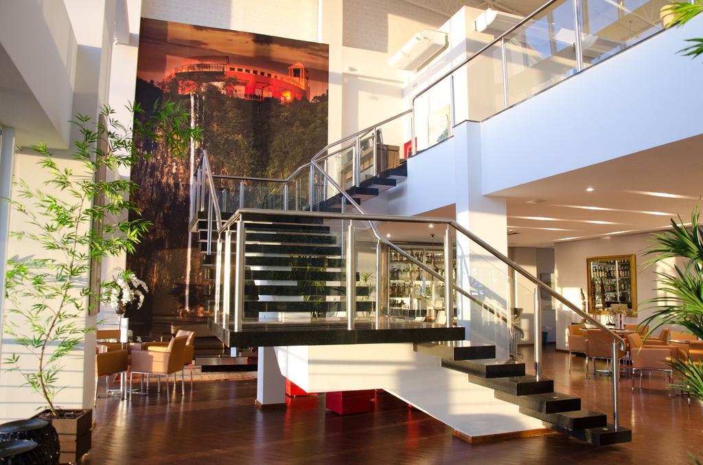 Bristol Portal Do Iguacu Curitiba Aeroporto Hotel ภายนอก รูปภาพ